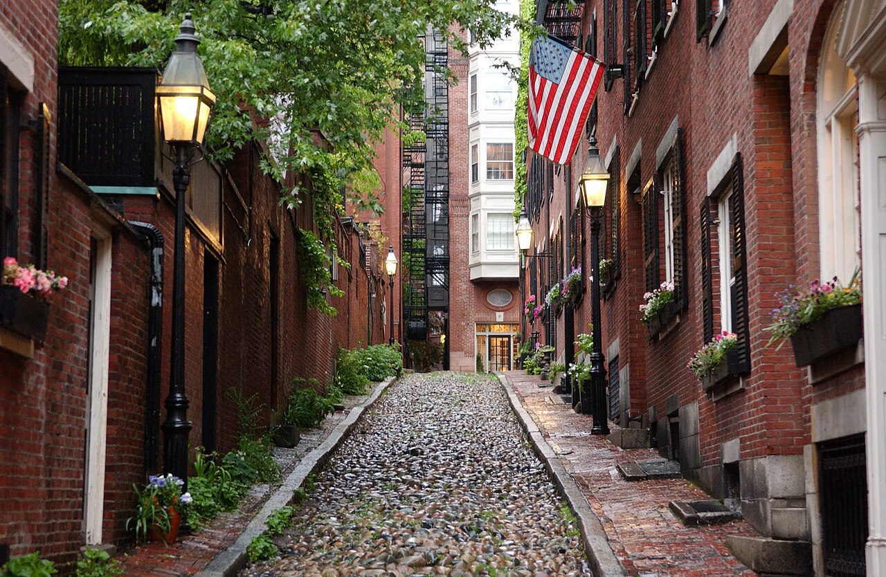 Chauffeured SUV service in Boston, United States