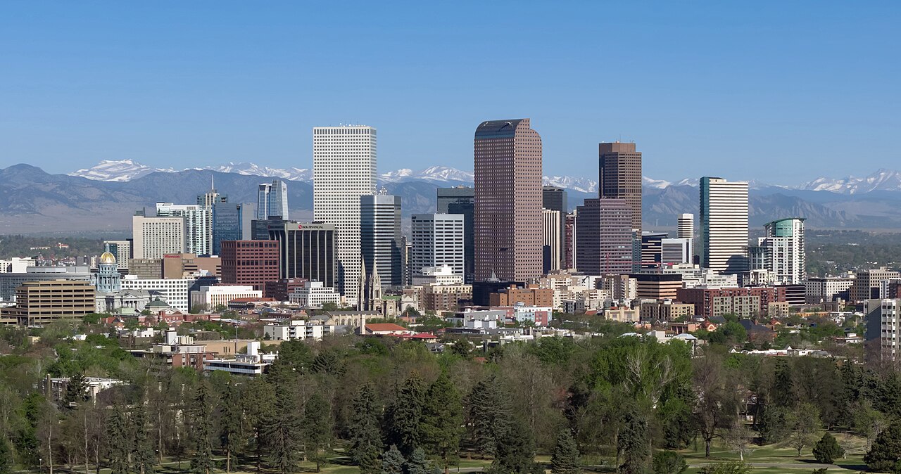 Chauffeured SUV service in Denver, United States