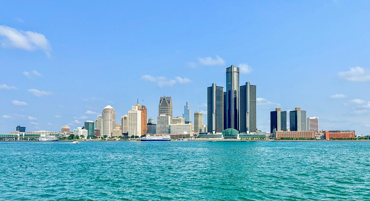Chauffeured SUV service in Detroit, United States