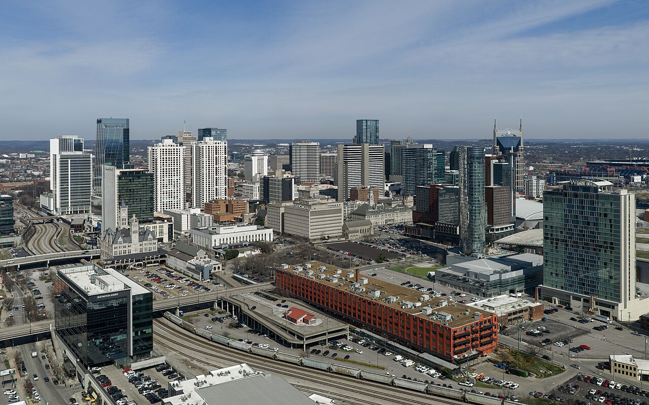 Chauffeured SUV service in Nashville, United States