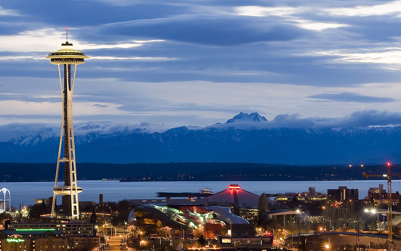 Chauffeured SUV service in Seattle, United States